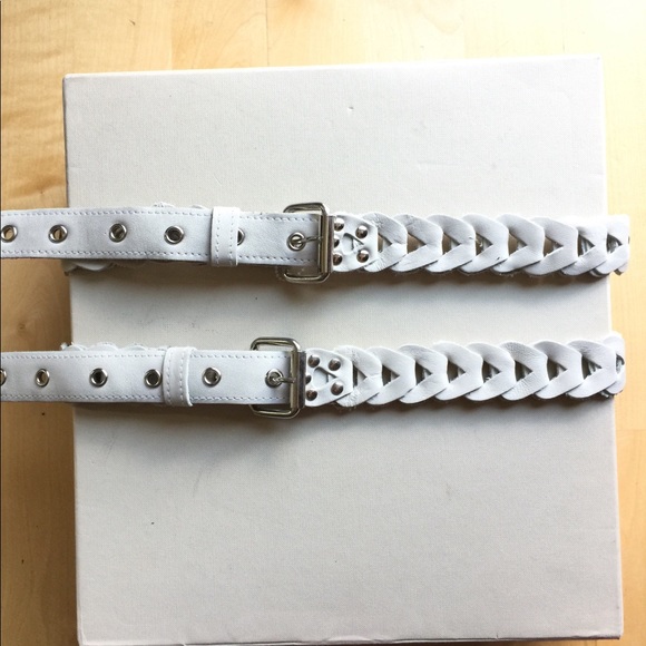 White double chain style belt - Picture 1 of 5